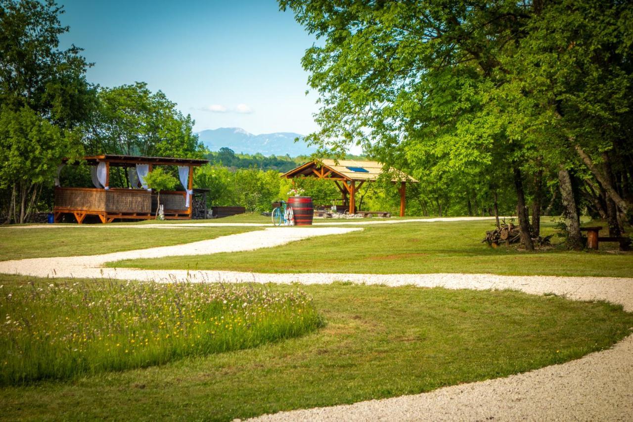 Robinson Accommodation Freedom Foli Extérieur photo