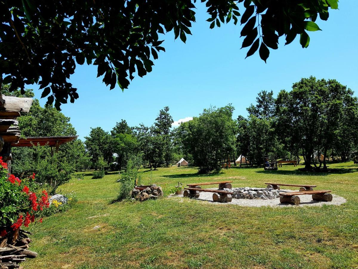 Robinson Accommodation Freedom Foli Extérieur photo